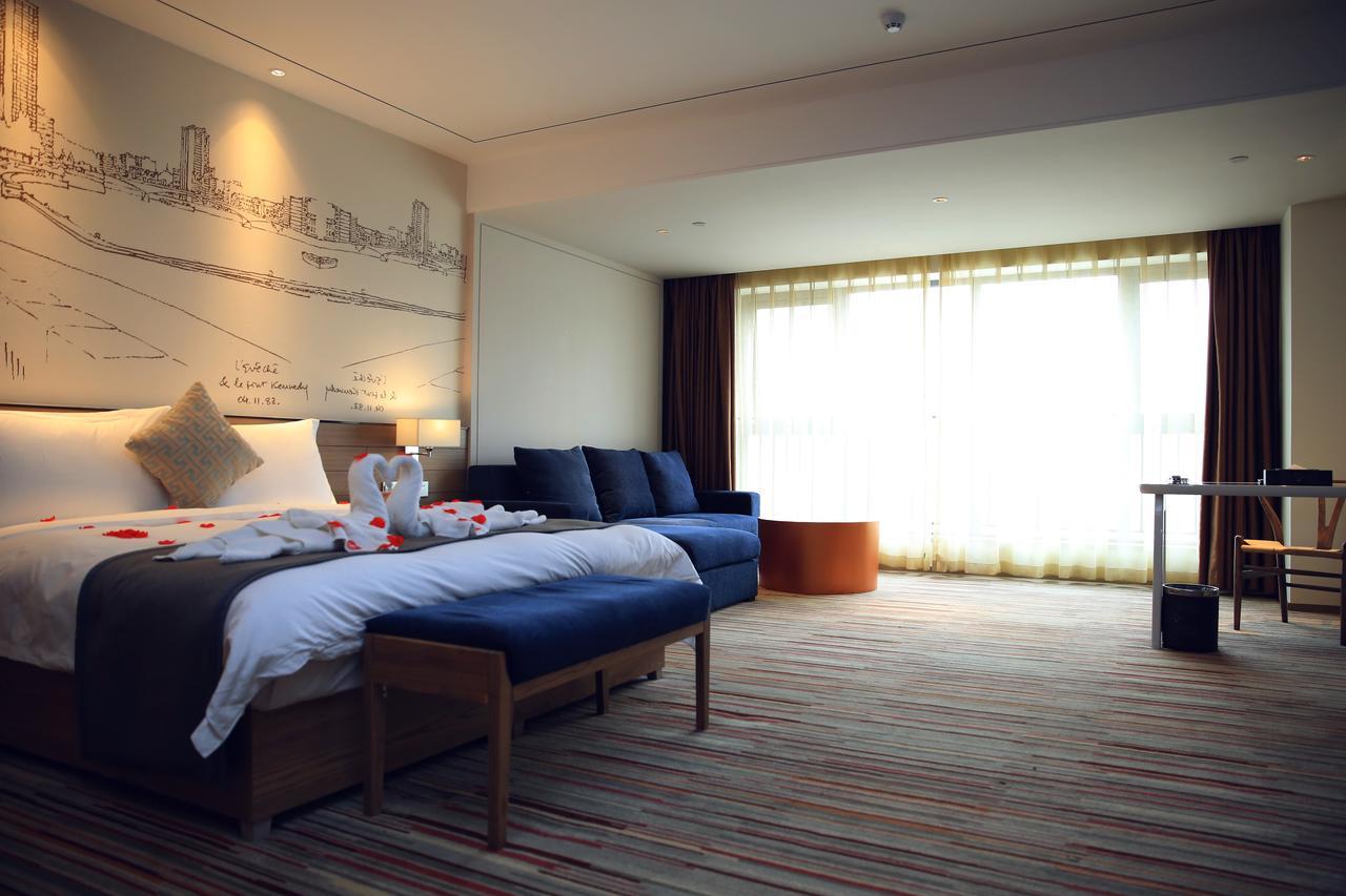 Chengdu Prolit Hotel Exterior photo